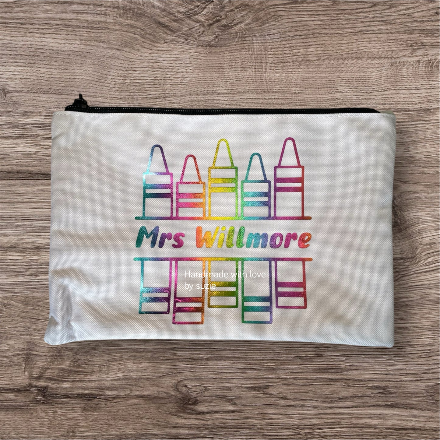 Pencil case crayon design
