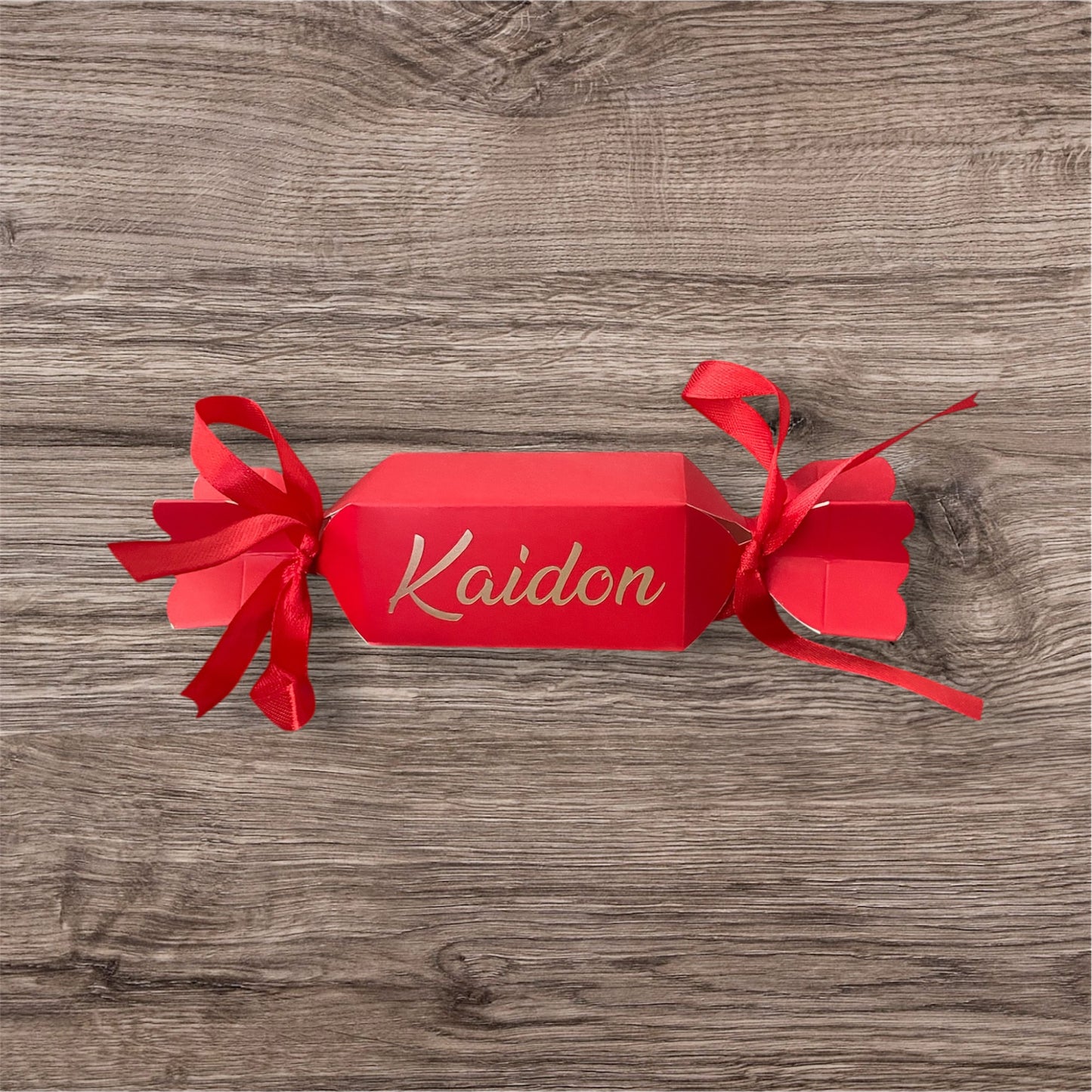 Personalised red fillable crackers
