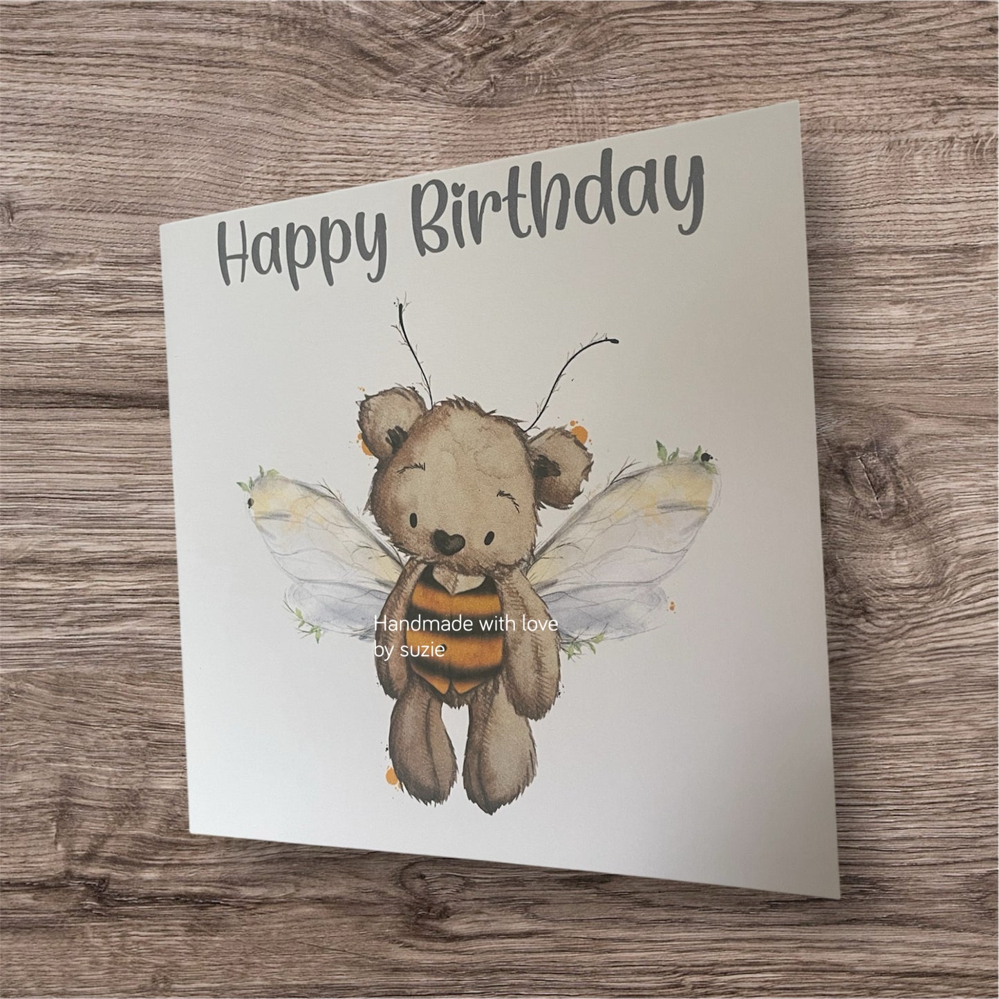 Birthday card bear bee