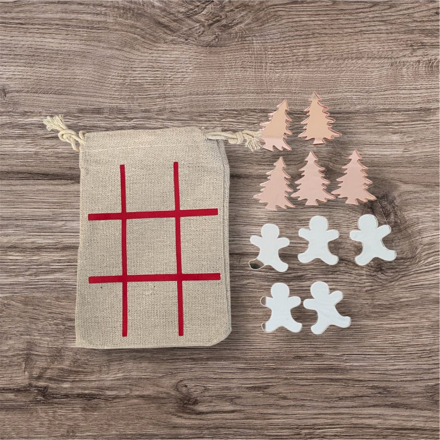 Christmas noughts and crosses